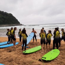 Escuela de Surf Essus en Zarautz