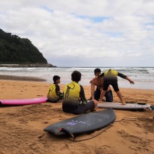 Escuela de Surf Essus en Zarautz