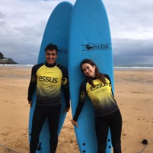 Escuela de Surf Essus en Zarautz