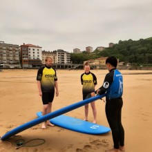 Escuela de Surf Essus en Zarautz