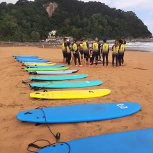 Escuela de Surf Essus en Zarautz