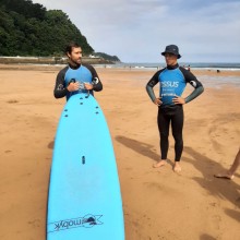 Escuela de Surf Essus en Zarautz