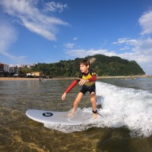 Escuela de Surf Essus en Zarautz