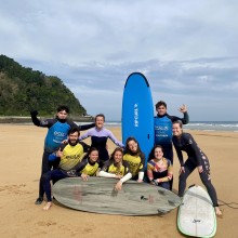 Escuela de Surf Essus en Zarautz