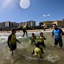 Escuela de Surf Essus en Zarautz