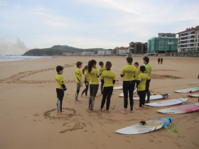 clases-de-surf-invernales-zarautz_IMG_9031