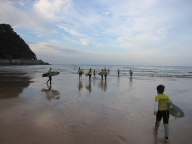 clases-de-surf-invernales-zarautz_IMG_9035