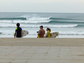 clases-de-surf-invernales-zarautz_P1140023