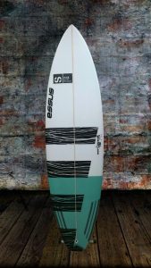 tabla-de-surf-STUMPY-essus-surf-zarautz