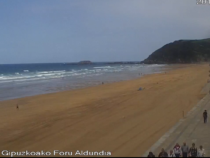 Escuela de Surf Essus Surf Eskola Zarautz Surf School Surf Rent